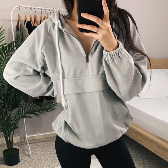 Felicias Tops - 🆕 Miranda - Light Gray Zip Up Pullover